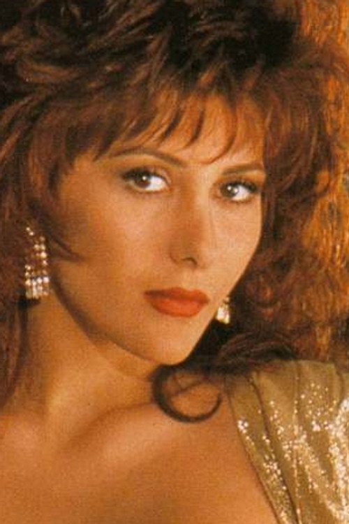 Malù as Baby Ryan / donna alla pari-au pair woman