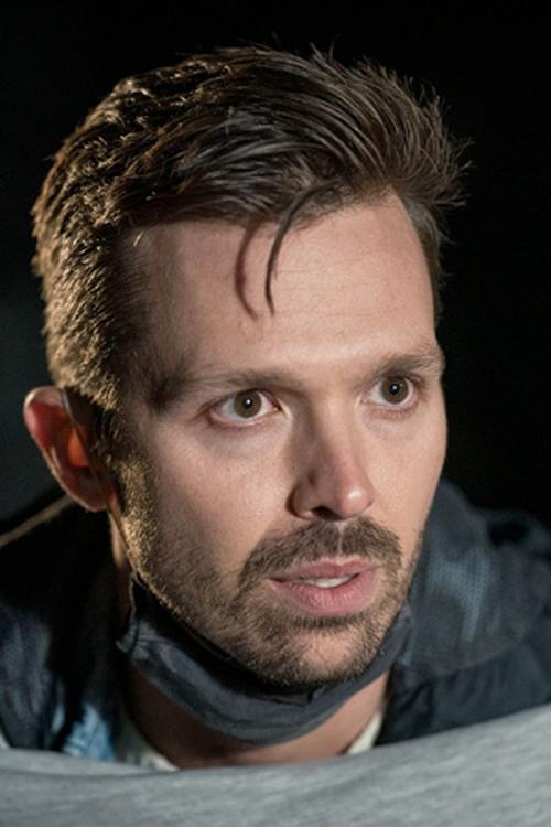 Jaren Anderson as Perry