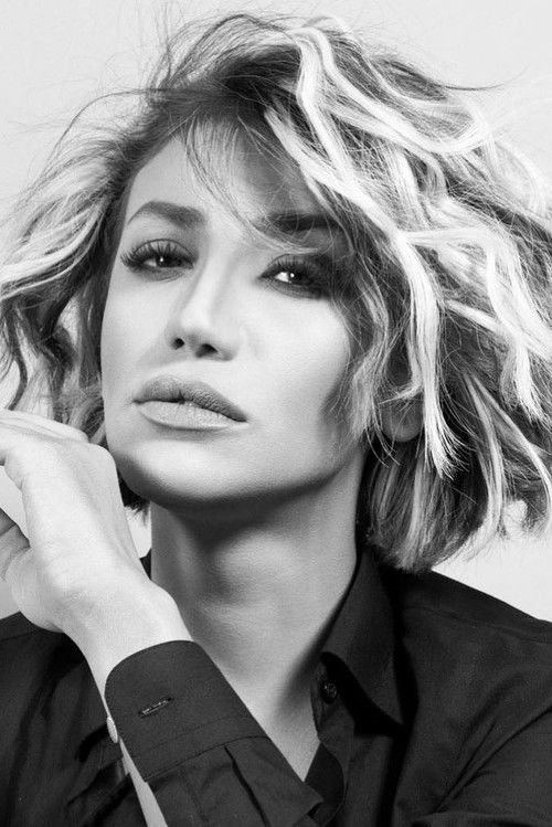 Roya Aykhan as Diskotekadaki Qiz