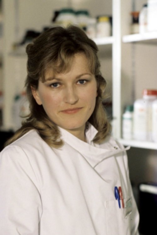 Amanda Hillwood as Lady Diana Delves Broughton