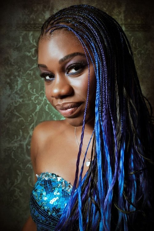 Me'sha Bryan as Suzanne / Mimi