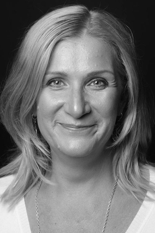 Larisa Klimova as Зоя