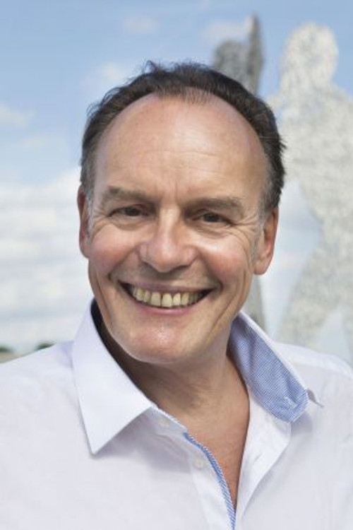 Christian Dieterle as Leopold Mozart