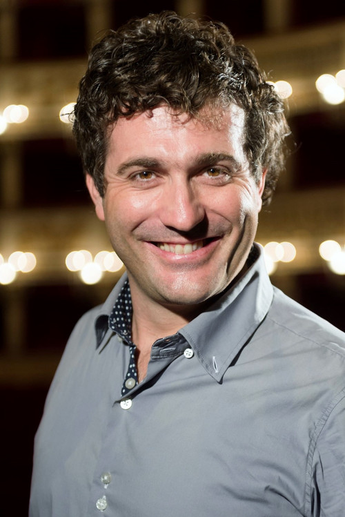 Mario Cassi as Dottor Malatesta