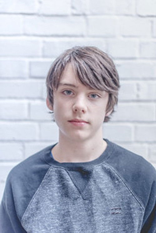 Theo Exarchopoulos as Young Charlie