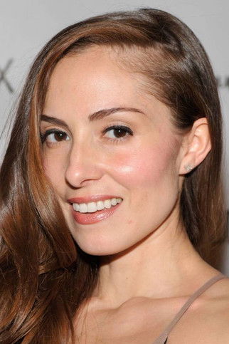 Roxanne Arvizu as Kami