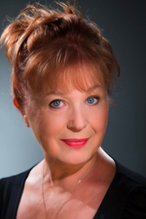 Dorothée Jemma as Sophie (voice)