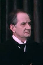 Arkadiy Smirnov as Vladimir Mikhailovich Golovlyov