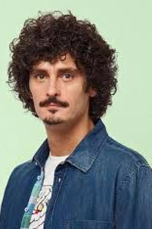 Javier Maroto as Profesor de Educación Física