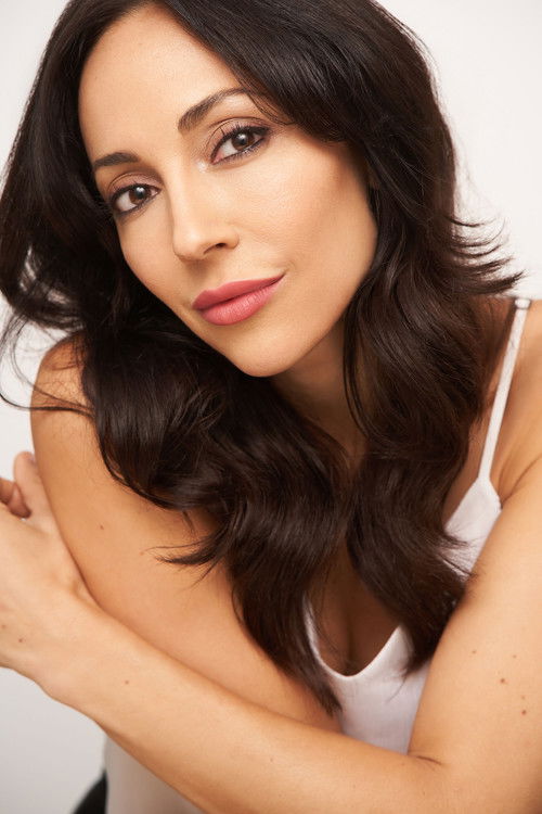 Yvette Gonzalez-Nacer as Kiki