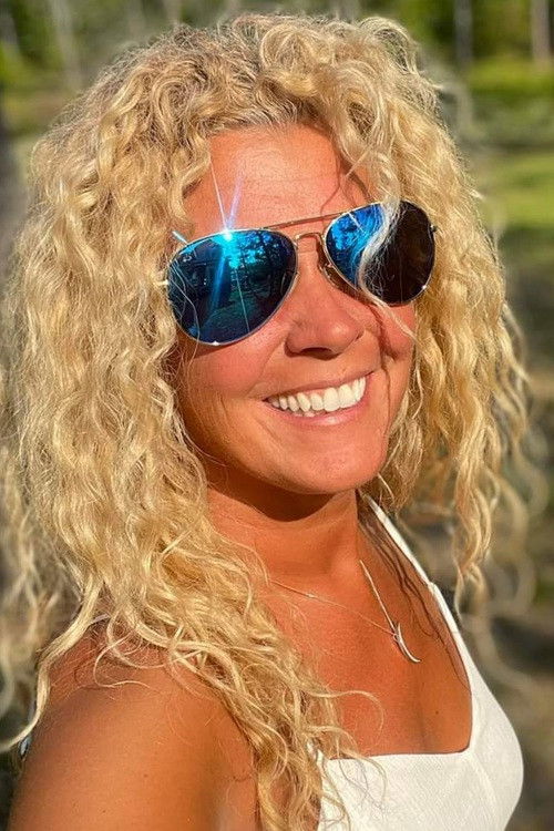 Trish Bulinsky as Self - Survivalist