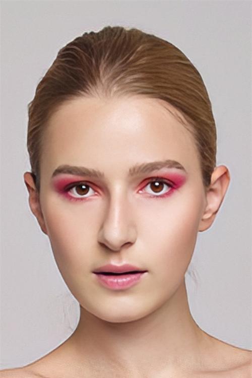 Ágota Dunai as Real Estate Agent