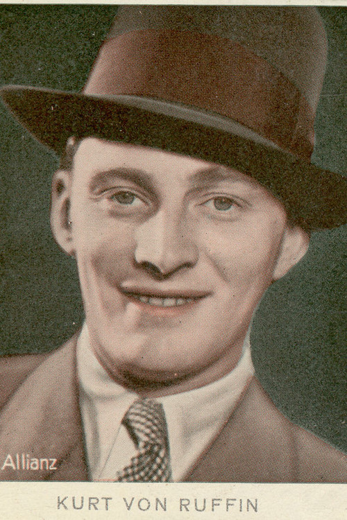 Kurt von Ruffin as Diener