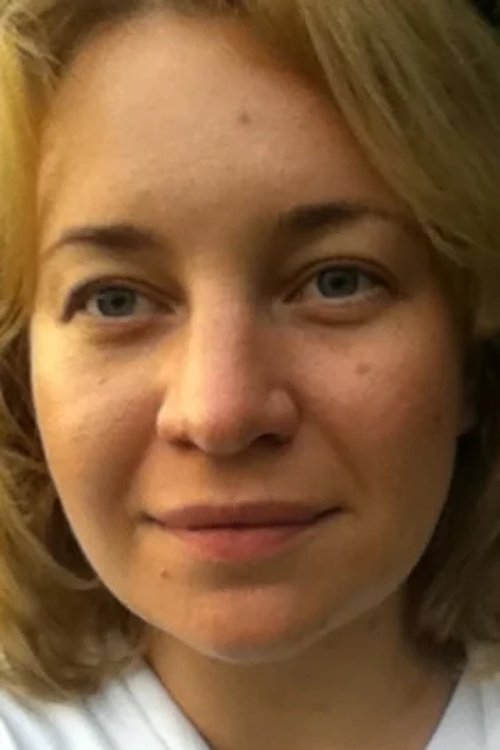 Aleksandra Remizova as исполнительный продюсер