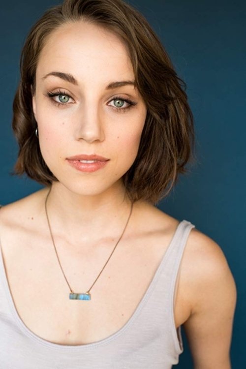 Anna Daines as Pam Flinders