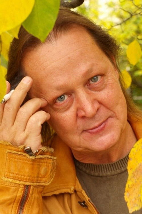 Andrey Misin as Бард