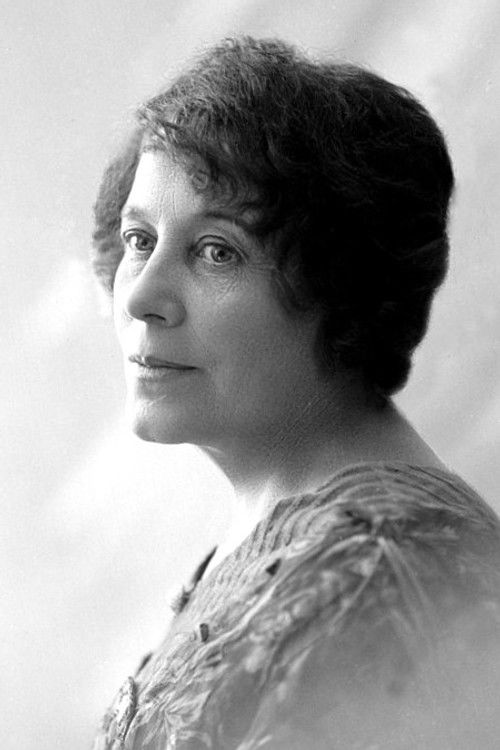 Ragna Wettergreen as Mother