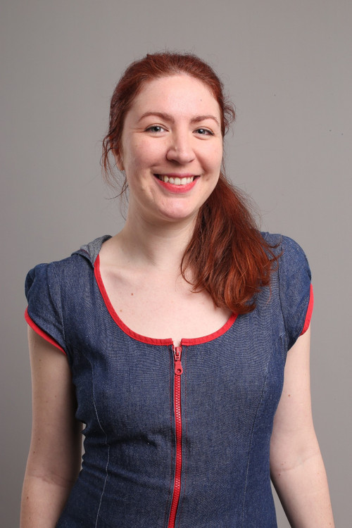 Bela Spatik as Visita