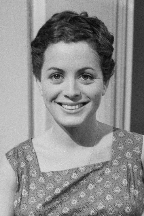 Ellen van Hemert as Jenny Roders