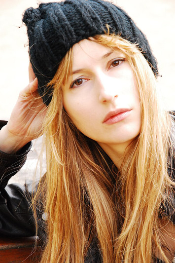 Fani Kolarova as The woman in the fur coat