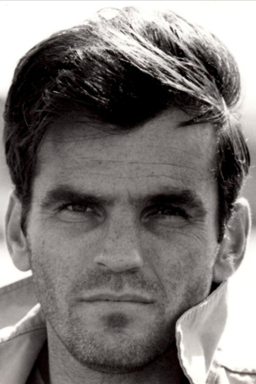 Jack Thibeau as Pisarczyk