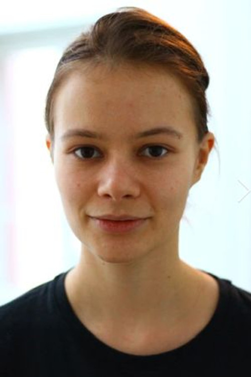 Héloïse Gaubert as Leïla Amann