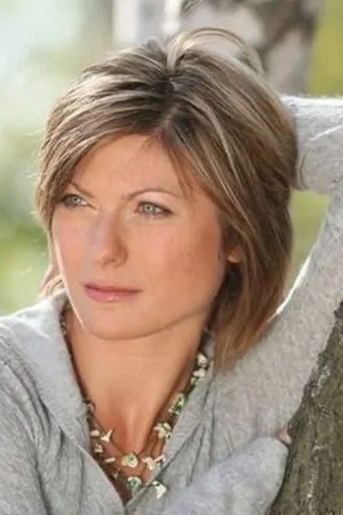 Katarzyna Maternowska as Julka