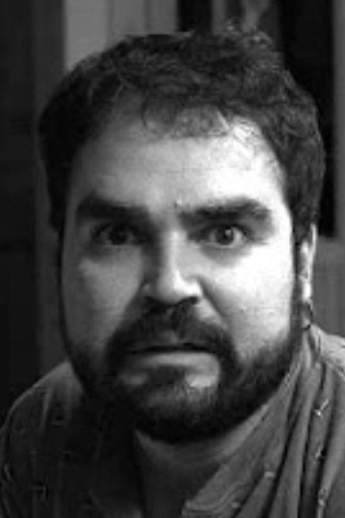 David Mena as Hombre del pasado