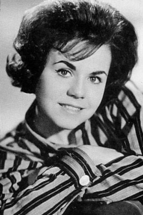 Linda Scott as Linda Scott