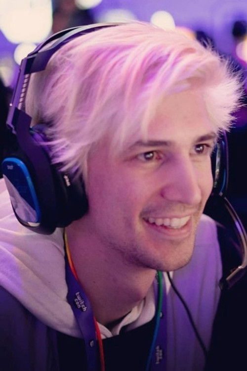 Félix Lengyel as Self (archive footage) (uncredited)