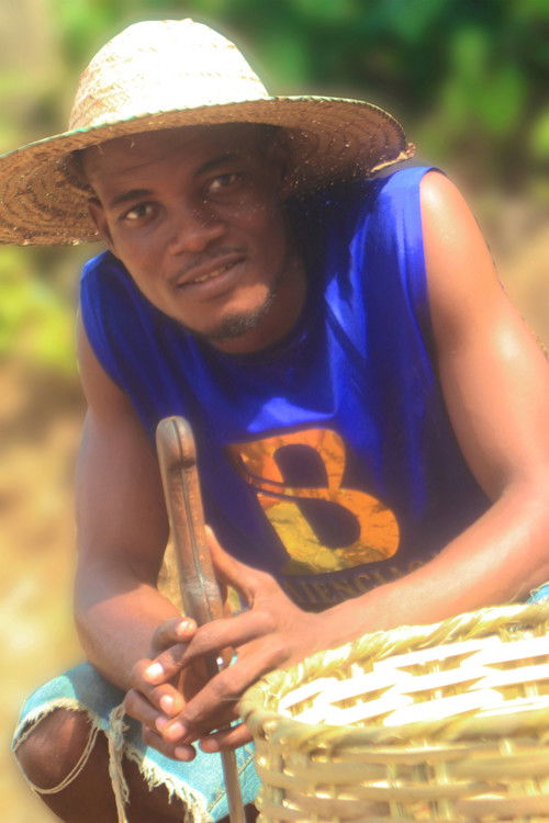 Ezinwa Princewill as Eche