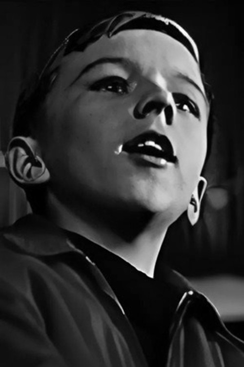 Valeriy Vitter as Rudy, Weiner's son