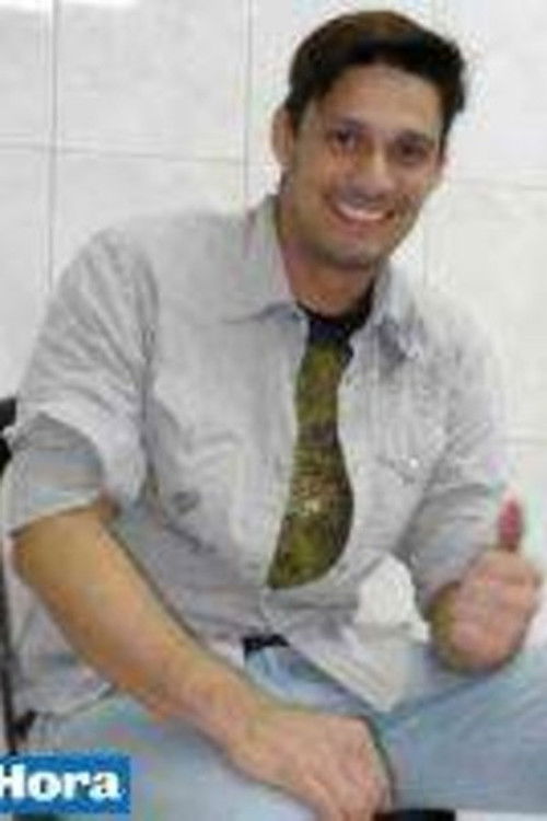 Frank Bonilla as Luis Ernesto Plaza