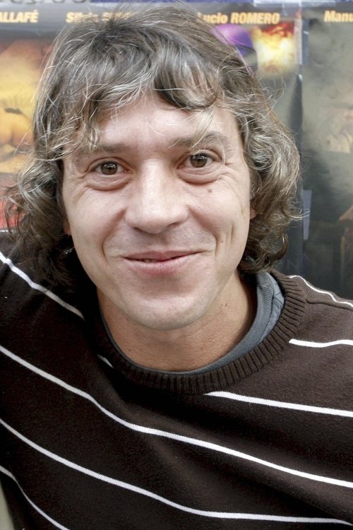 Pedro Temboury as Carlitos