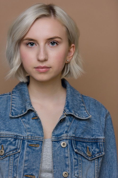 Emmalee Rainbow Abrams as Girlscout