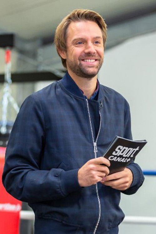 Arnaud Bonnin as Lui-même - Présentateur