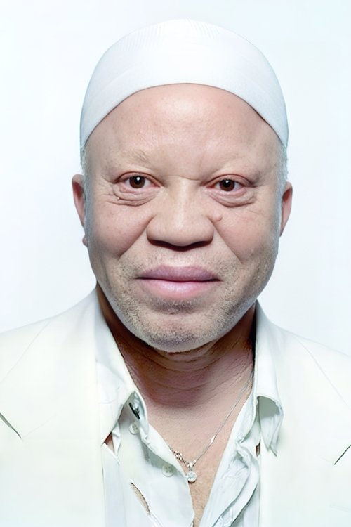 Salif Keita as Self