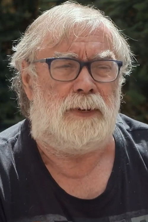 Josef Vlček as Pensioner