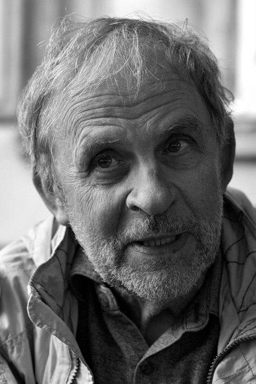 Tamás Fodor as Samir