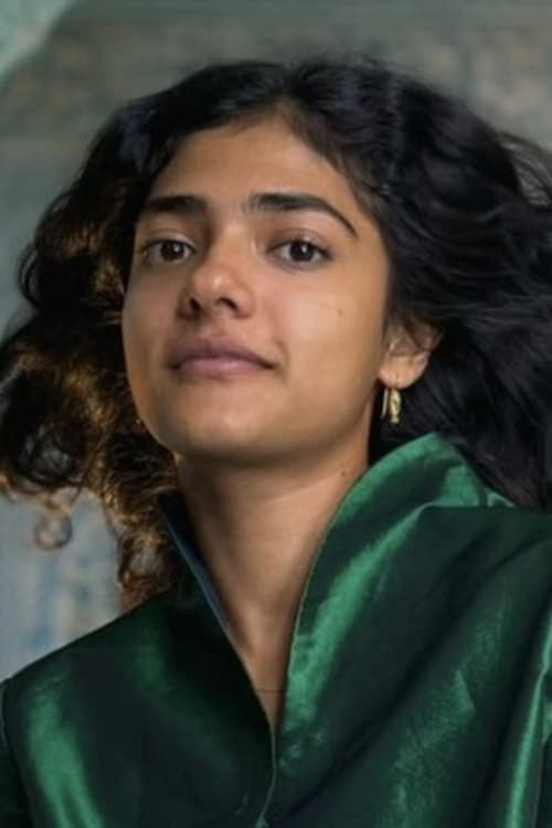 Ahilya Bamroo as Reya