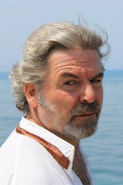 Gëzim Rudi as Doctor