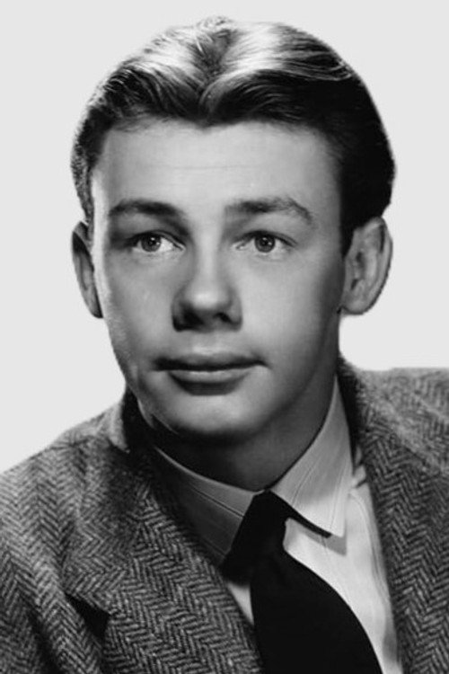 Kenny Bowers as Ray Kent