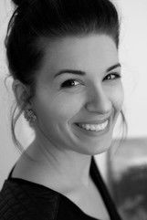 Lisa Mitsching as Pieps (voice)