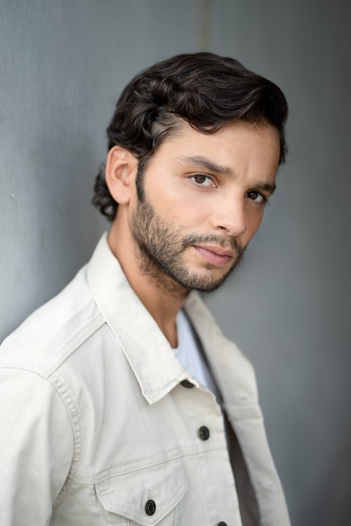 Luis Sebastián Borges as 