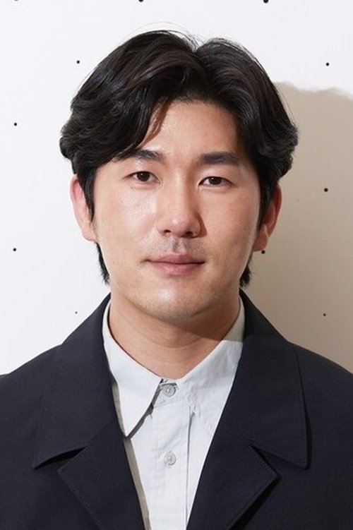 Lee Han-ju as Geon-woo