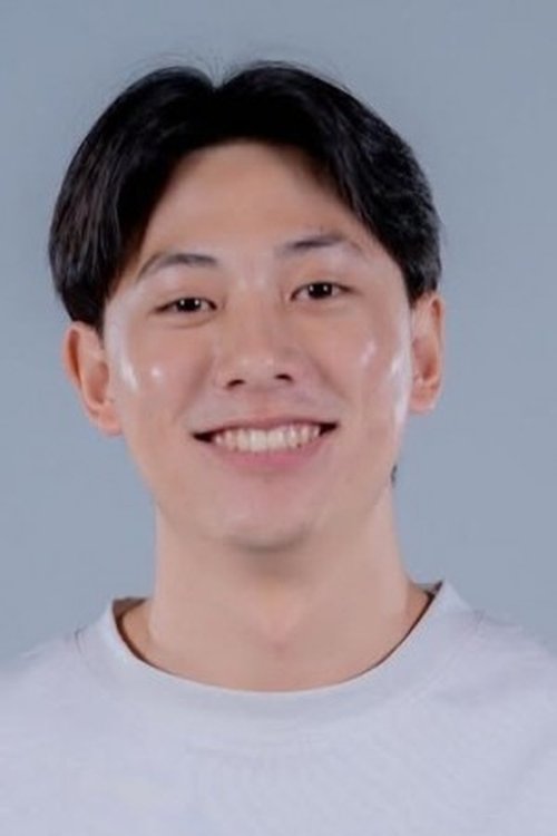 Tawan Pawarit Kinnares as Sea