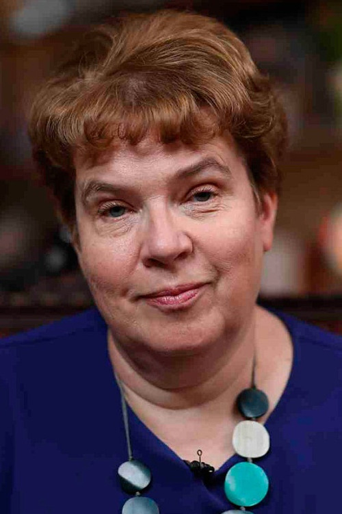 Tamara Eidelman as Self