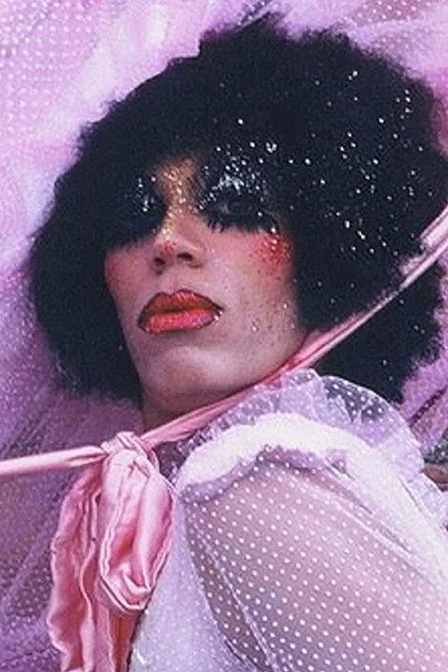 Paulo Bacellar as Julião