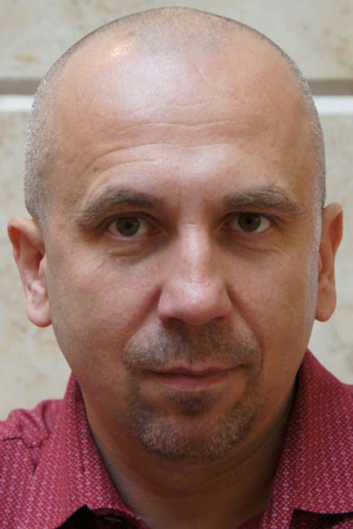 Andrey Snejko as вахтёр