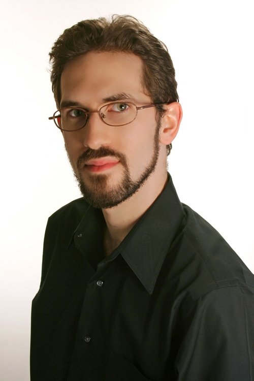 Ed Glaser as Justin Bailey